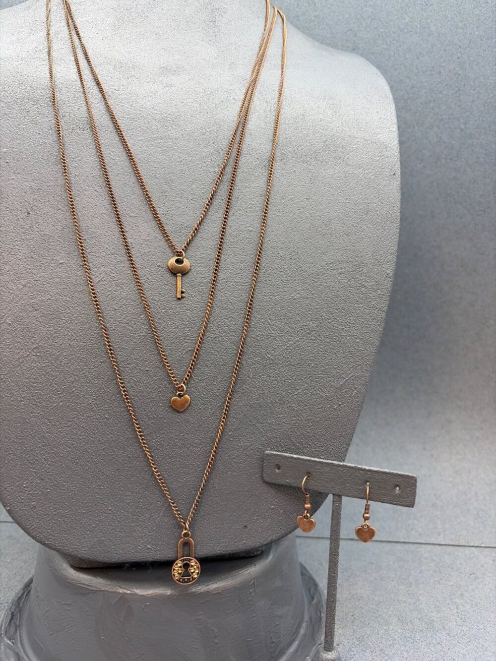 Layered Necklace Earrings Set 26 In Padlock Key Heart Pendants Copper Rhinestone